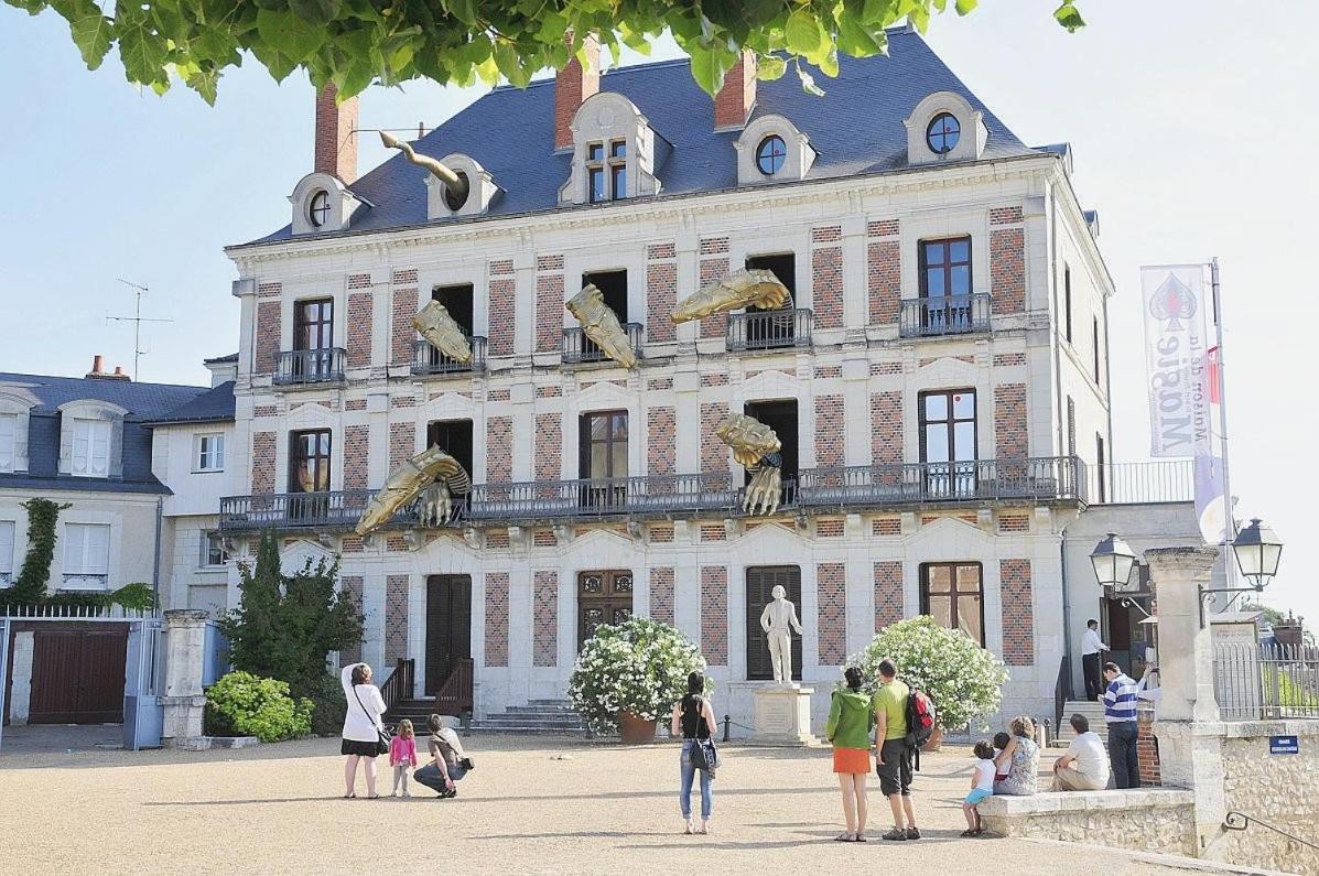 Loire Velo 3 Appartements Moderne Velo Parking 20 Places Velos Centre Ville Historique בלואה מראה חיצוני תמונה
