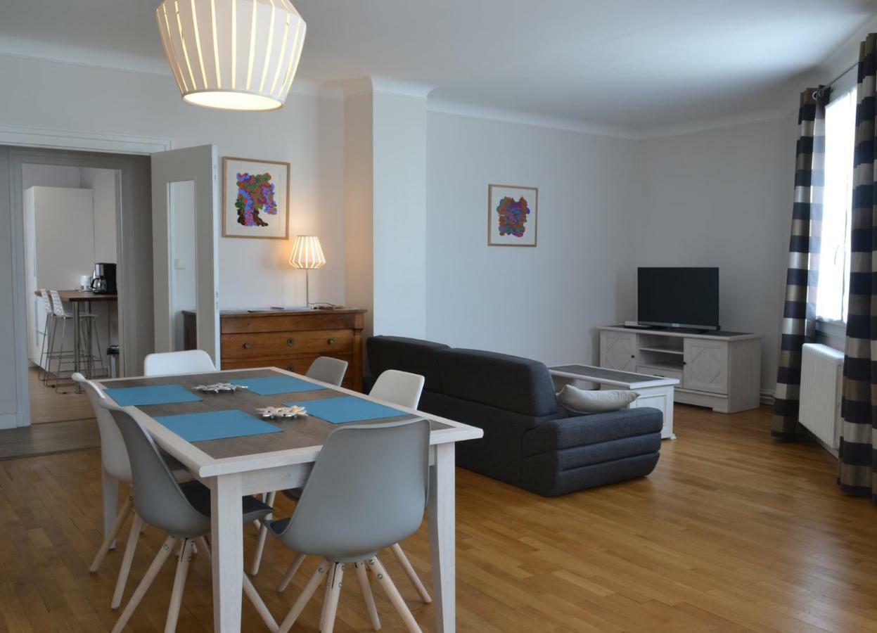 Loire Velo 3 Appartements Moderne Velo Parking 20 Places Velos Centre Ville Historique בלואה מראה חיצוני תמונה